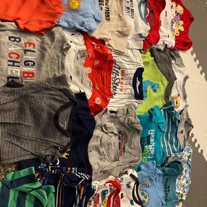 Lot of 27+ outfits size 0-3 months